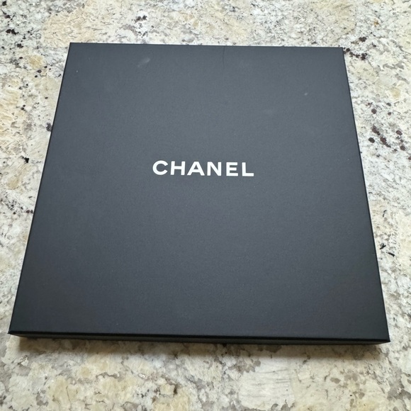 Original Chanel Scarf Box (Box Only) - Picture 5 of 5